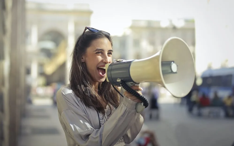 Which One is the Best Video Marketing: Paid vs. Organic 2 Video Marketing